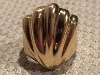 18k Gold Ring Italy Vintage Seashell Sz 5 5.  5 Small 7.  1g Ex