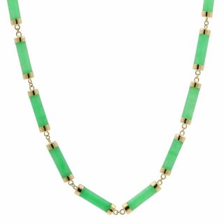 Ladies Vintage Estate 14k Yellow Gold Green Jade Necklace - 18 Inches