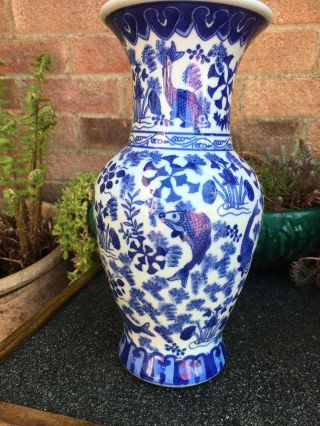 Vintage Chinese Blue White Large Vase With Fish 11.  5 Inch