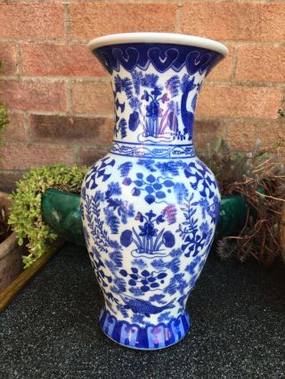 Vintage Chinese Blue White Large Vase With Fish 11.  5 Inch 2