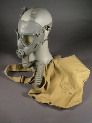 Wwii U.  S.  Army M2a1 Service Gas Mask & Bag