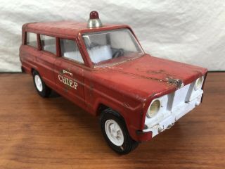 Vintage 1960’s Pressed Steel Tonka Toys Red Jeep Wagoner Fire Chief Toy Truck 6