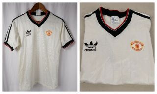 True Vintage 1982 Manchester United Football Jersey M/adidas Soccer/shirt/80s