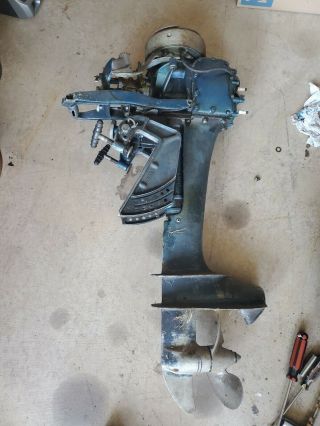 Vintage Chris - Craft Commander Outboard Parts Make Offers On Seperate Or All