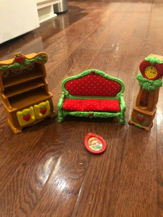 Vintage Strawberry Shortcake House,  furniture,  Gazebo,  Trolley,  Dolls and more 4