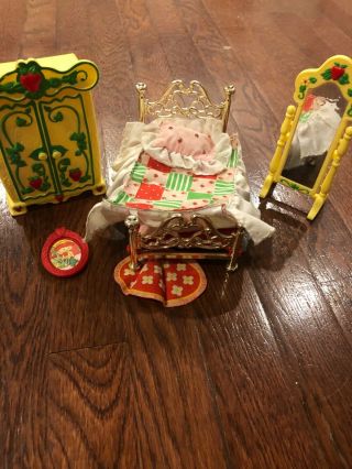 Vintage Strawberry Shortcake House,  furniture,  Gazebo,  Trolley,  Dolls and more 6