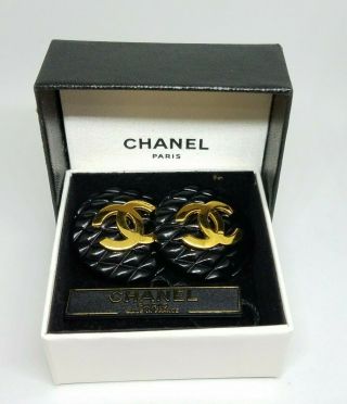 Authentic Rare Vintage Chanel Cc Logo Black Gold Round Quilted Clip Earrings