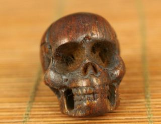 Antique Old Yak Horn Hand Carving Skull Statue Figue Netsuke Bead Ornamentation