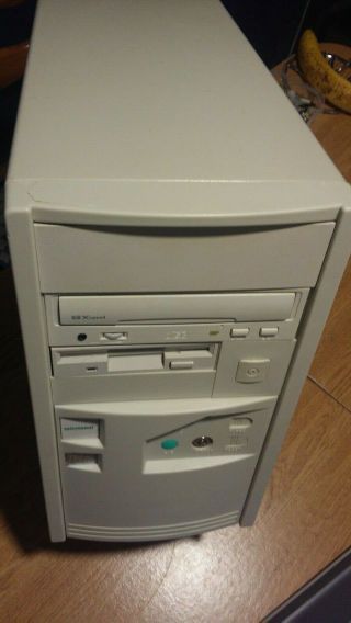 Complete IBM PC AT Pentium 200 MMX retro vintage DOS Windows 98 game computer 4