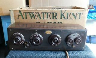 Vintage Atwater Kent Model 20 Radio Receiver With Box