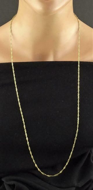 Long & Elegant Signed Milor Italy 18k Yellow Gold 32 1/4 " Twist Link Necklace