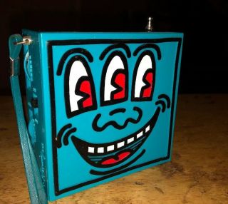 Vintage 1985 Keith Haring Radio 3 Eyed Face Pop Art Blue Graffiti Box ‘80s 5