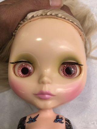 7 - line Kenner Blythe Once Owned by Gina Garan 6