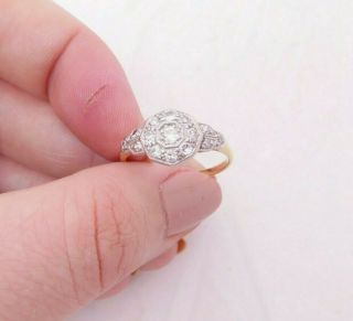 18ct Gold Diamond Ring,  Daisy Cluster Art Deco Ring 18k 750