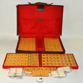 Antique Mahjong Set Mah Jong Chinese Bakelite 156 Two Tone Tiles Inc.  16 Flowers