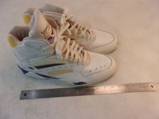 Vtg 1991 La Gear Karl Malone Mailman Catapult Signed Sample Shoes Unknown Size