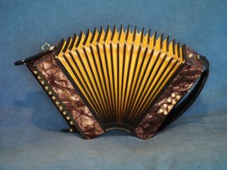 Vintage Hohner Lilliput Accordion,  Pearl Finish With Straps And Gig Bag