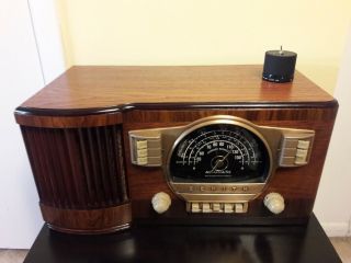 Antique,  Vintage,  Deco,  Collectible - Old Tube Radio Zenith 7s530 Restored