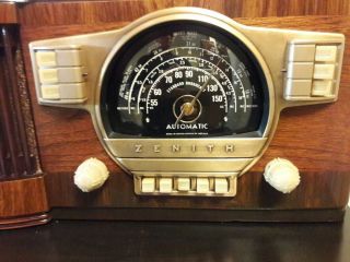 ANTIQUE,  VINTAGE,  DECO,  COLLECTIBLE - OLD TUBE RADIO ZENITH 7s530 RESTORED 2