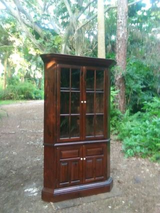 Ethan Allen Antiqued Old Tavern Pine Lighted Corner China Cabinet Hutch 12 6035