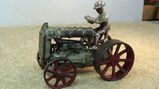 Old Arcade Fordson Cast Iron Tractor W/nickel Plated Driver
