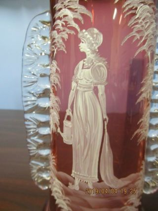 Mary Gregory Vase with Ruffled Edge 2