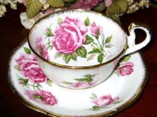 Royal Standard Tea Cup And Saucer Pink Cabbage Roses & Gold Vintage Teacup