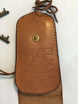 Rare Vintage LOUIS VUITTON trunk Keys 112004 & Leather Key Keeper Pouch Stamped 4