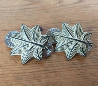 Pair Vintage Wwii Army Us Military Lt Col Sterling Silver Oak Leaf Shoulder Pins