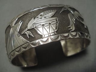 Important Hand Tooled Vintage Navajo Floyd Becenti Sterling Silver Bracelet