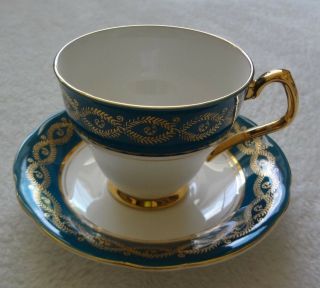 Royal Windsor Fine Bone China England Tea Cup Saucer Set Green Gold White