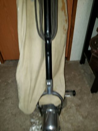 Vintage eureka vacuum cleaner 3