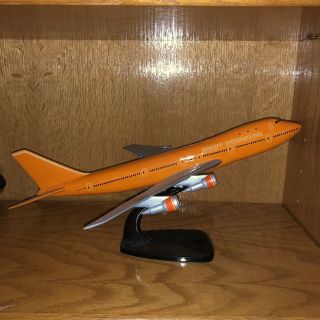 Stunning Vintage Braniff Ultra Livery Boeing 747 - 127 AirJet 1/200 Scale Model 2