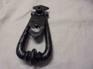 ANTIQUE/VINTAGE BLACK CAST IRON DOOR KNOCKER 2