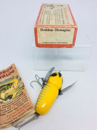 VINTAGE TOUGH HEDDON CRAZY CRAWLER FISHING LURE YELLOW SHORE MINNOW RED EYE 5