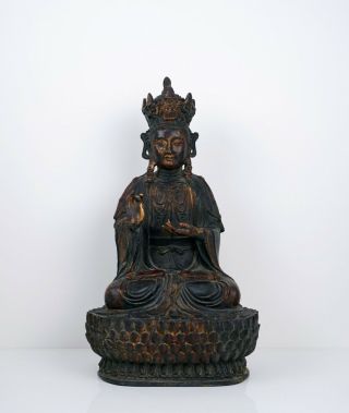 A Finely Cast Bronze Figure of Seated Avalokiteśvara 2