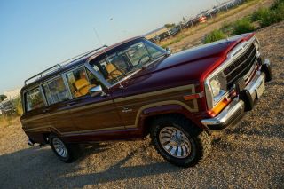 1986 Jeep Wagoneer Grand Wagoneer