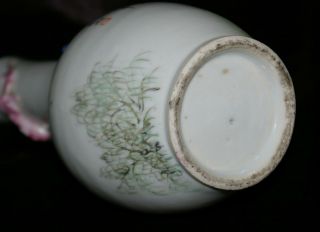 Chinese Antique Famille Rose Landscape Vase Artist ' s Seal 9