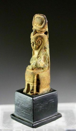 SC EGYPTIAN FAIANCE FIGURE OF ISIS w.  HORUS CHILD,  PTOLEMAIC 3