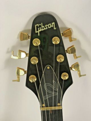 Vintage Gibson V2 Flying V Guitar,  Natural 1982 7