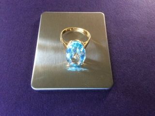 Fabulous Huge 18ct Gold 4 Carat Blue Topaz Ring Size M Vintage