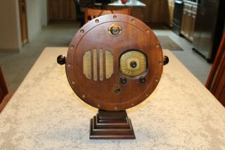 Vintage G & F Searchlight Radio - Rare and great G&F 2