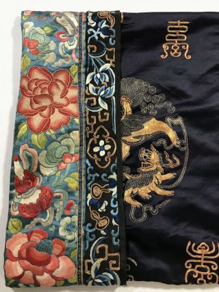 Fine Old Chinese Antique Silk Robe 19th - 20th C.  Forbidden Stitch. 3