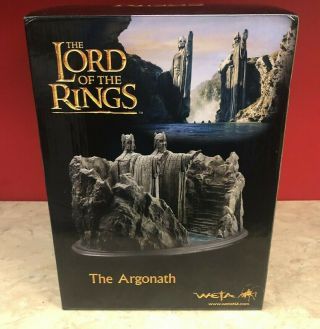 RARE Weta - The Argonath Environment Statue Lord of The Rings - Limited 285/500 7