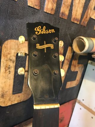 Vintage Gibson c.  1943 LG - 2 Banner Acoustic Guitar Project 2