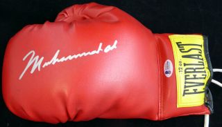 Muhammad Ali Autographed Everlast Boxing Glove Vintage Signature Beckett A06390