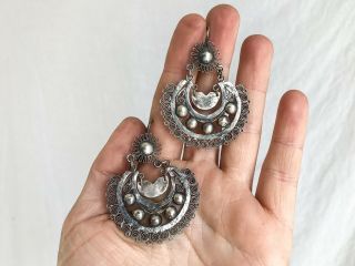 Vintage Oaxacan Filigree Earrings.  Sterling Silver.  Mexico.  Frida Kahlo