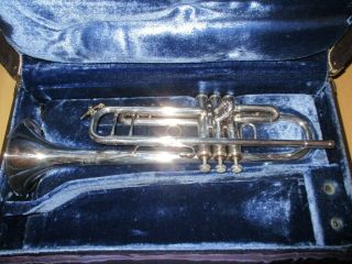 1971 - 1972 Bach Stradivarius 37 Professional Trumpet 64xx - Rare Lightweight