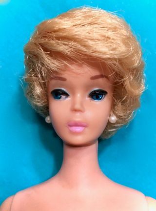 Vintage Barbie Lovely A/O WHITE GINGER Bubblecut in Slumber Party Complete 2