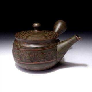 UH1: Vintage Japanese Tea Pot,  Tokoname ware,  Kneading,  Neriage technique 5
